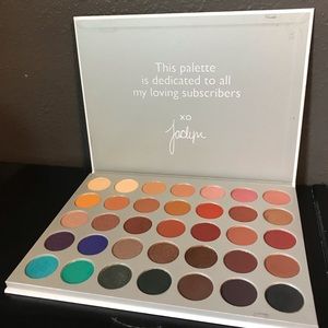 Jaclyn Hill Morphe Palette used once!